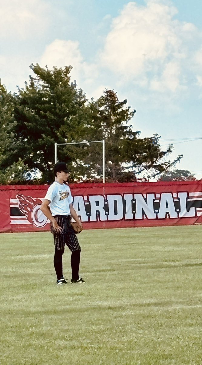 gobirds5150110's tweet photo. Freshman year of baseball is over it went way to fast stat post soon . https://t.co/6c6gQH8TZR