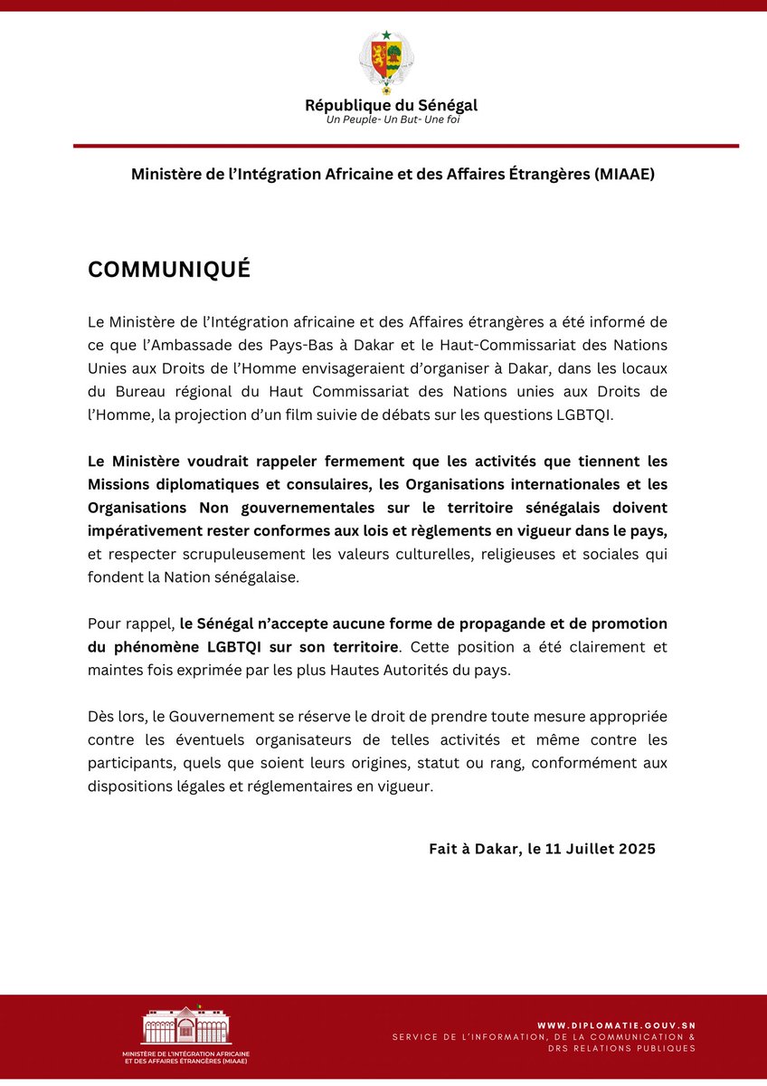#Communiqué

Le Ministère de l’Intégration africaine et des Affaires étrangères a été informé de ce que l’Ambassade des Pays-Bas à Dakar et le Haut-Commissariat des Nations Unies aux Droits de l’Homme envisageraient d’organiser à Dakar,  dans les locaux  du Bureau régional  du