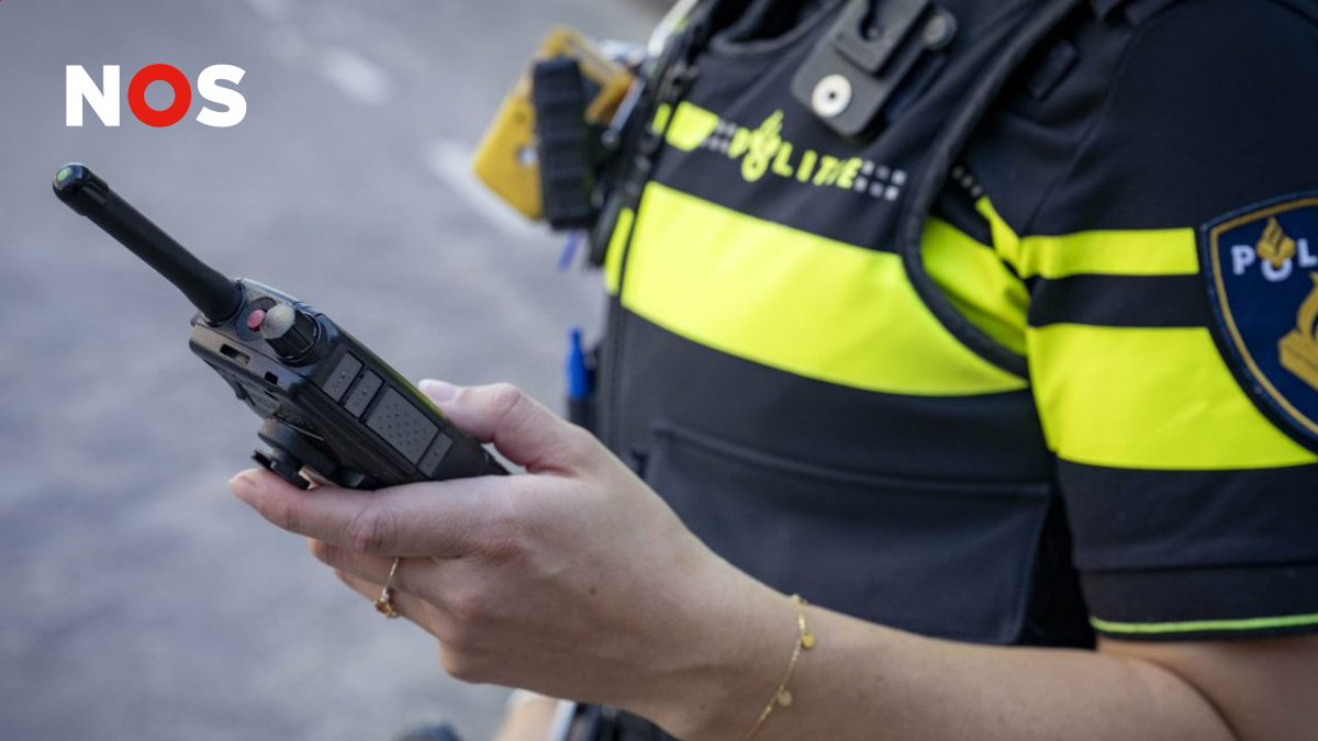 NOS Radio 1 Journaal (@nosradio1) on Twitter photo Goedemorgen,
Jaarlijks trappen duizenden ouderen in babbeltrucs van nepagenten. De politie start daarom samen met Omroep Max een campagne om ouderen bewust te maken van de babbeltrucs door nepagenten.
💬NPO Luister-app r1jn@nos.nl
📻nporadio1.nl/live Goedemorgen,
Jaarlijks trappen duizenden ouderen in babbeltrucs van nepagenten. De politie start daarom samen met Omroep Max een campagne om ouderen bewust te maken van de babbeltrucs door nepagenten.
💬NPO Luister-app r1jn@nos.nl
📻nporadio1.nl/live