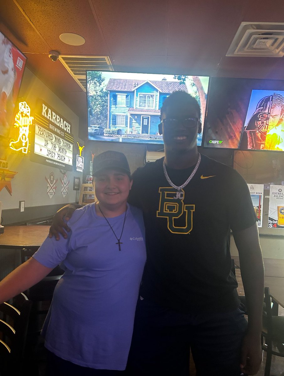 EA sports gamer (@aaronhutka) on Twitter photo <a href="/JamarionC26/">Jamarion Carlton</a> Thank you for coming to me for the pic have the best of luck at Baylor hope too see you in the nfl one day congrats to you <a href="/JamarionC26/">Jamarion Carlton</a> Thank you for coming to me for the pic have the best of luck at Baylor hope too see you in the nfl one day congrats to you