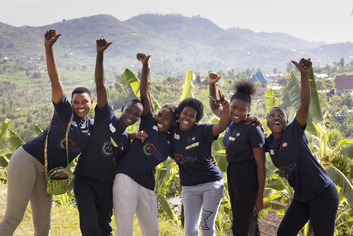 Atayeshe's tweet image. For young people to thrive, they need choices – not barriers.
Let's listen to what young people want and support them in exercising their rights, making their own choices and enjoying a hopeful future.
My #WorldPopulationDay statement: unf.pa/cnb