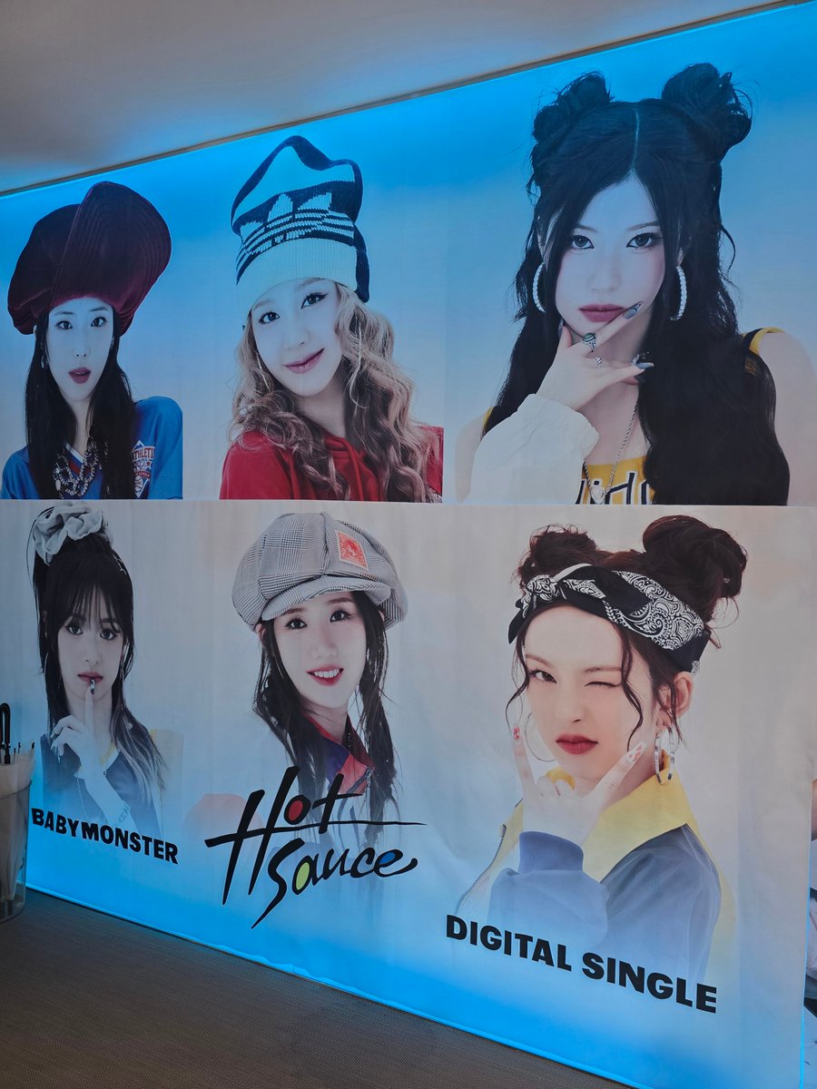 베이비몬스터 (BABYMONSTER) DIGITAL SINGLE HOT SAUCE 발매 기념
#케타포코엑스 OFFLINE LUCKY DRAW DAY 2 💟

무더운 여름을 더욱 뜨겁고 강렬하게 빛낼 베이비몬스터와 함께 찾아온 럭키드로우 (๑✪ᆺ✪๑)

#케타포코엑스 2F 에서 베이비몬스터와 즐거운 추억 만들고 가세요 ( ›＿‹ )♡