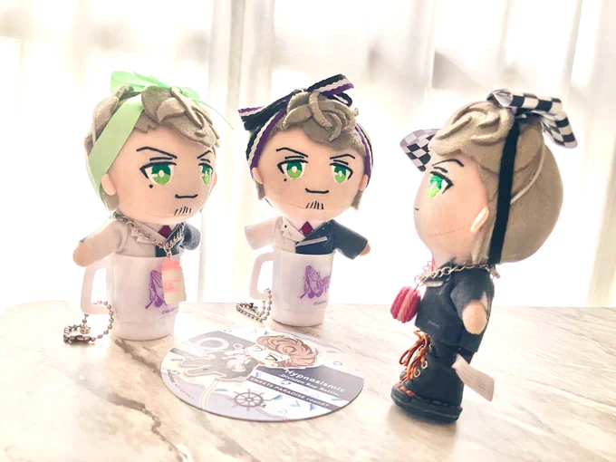 「ななやよ」 「嘆くな」 「マグカップの妖精!?」 「すぃぱらはグッズが全てに非ず」 「コラボメニューに心踊らせ、誰かと楽しい時を共有するのも一興」 「優しい方が獄のコースターを下さったのを忘れるな。」 「現地に行くからこその感動あり」 「そうだ。俺は物欲に囚われていた」