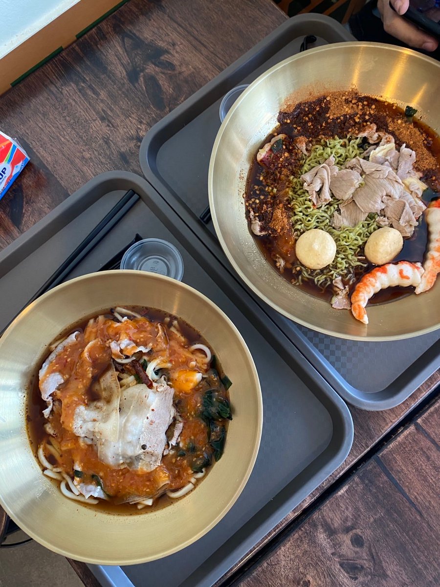 ไม่อ้วนได้ไง ดูแดกสิ🤣
#ชลบุรี