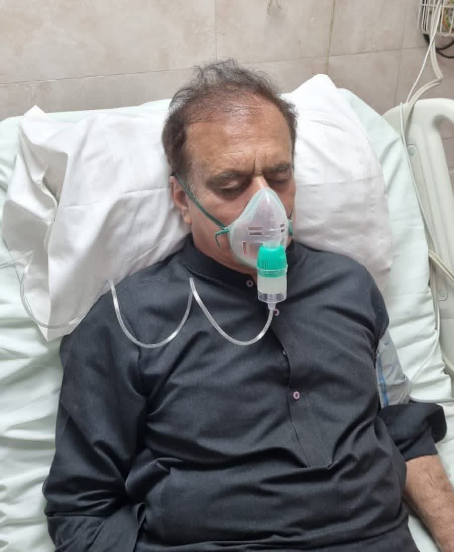 <a href="/ParvezBaig1055/">Parvez Baig 🍁 🇨🇦</a> دادا خود ساختہ فیلڈ مارشل بنا ہوا تھا۔۔۔ پوتا احتجاج کا سنتے ہی اسپتال پہنچ جاتا ہے۔۔۔ وہ کیا کہتے ہیں پنجابی عالمِ سیاسی امور۔۔۔ نچن والیاں دی نسلیں۔۔۔