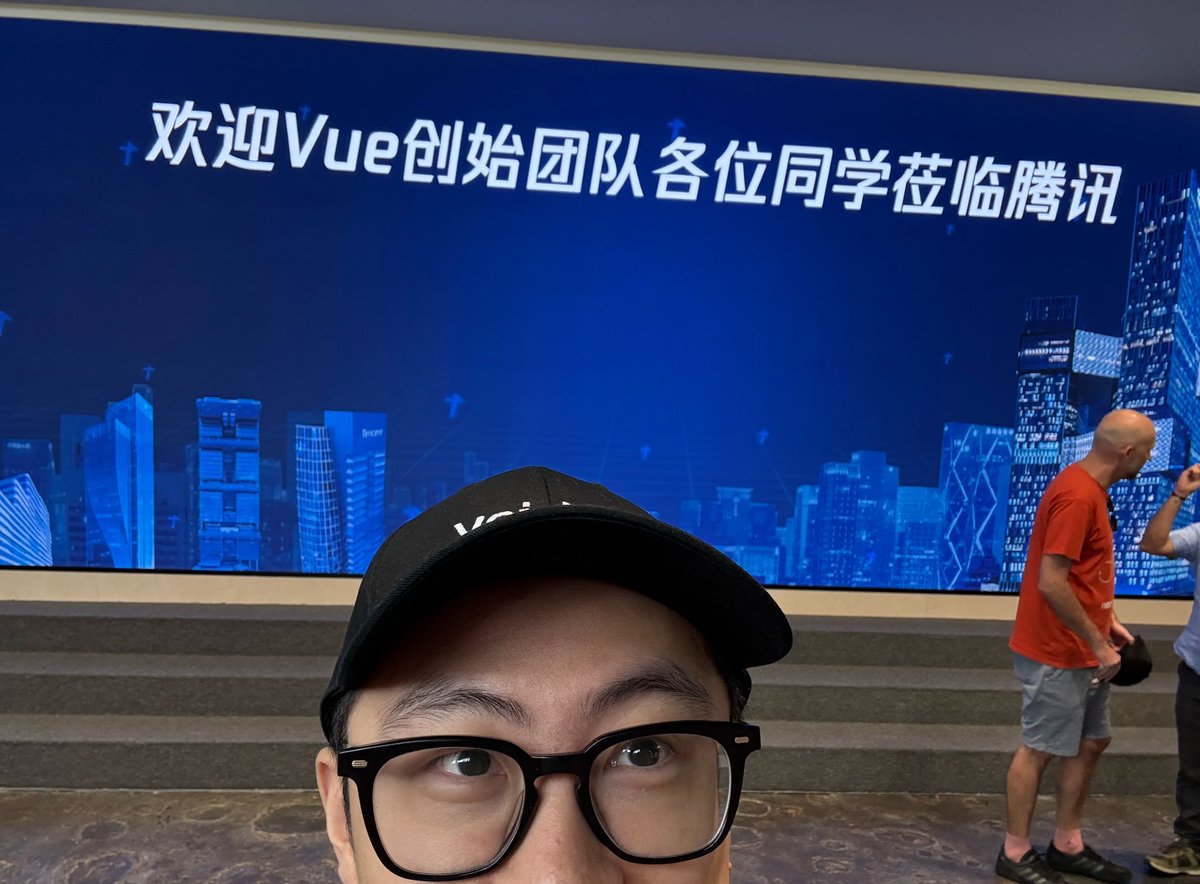 尤雨溪 tweet media