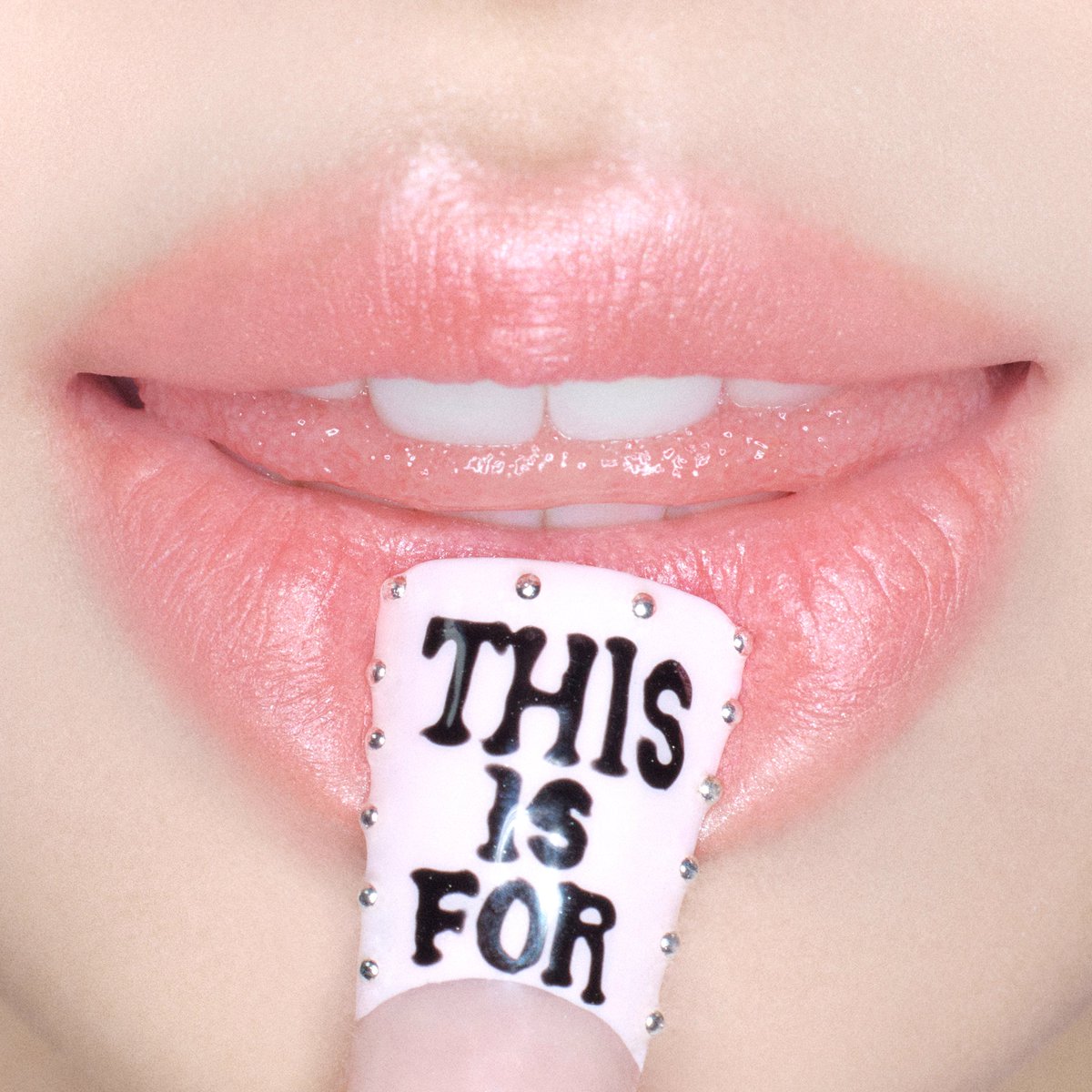 TWICE 4TH FULL ALBUM『THIS IS FOR』の日本配信が順次スタート！

各配信サイトをぜひチェックしてみてください♪

twicejapan.lnk.to/THISISFOR

#TWICE #THISISFOR