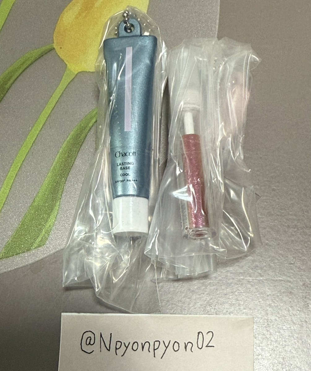 Npyonpyon02's tweet photo. チャコット フタバ食品株式会社 グミッツェル ミニチュアチャーム ガチャ 交換

譲▶画像1~3

求▶ マルチカラーバリエーション（SP10)
        練乳入りいちご氷
        グミッツェルグレープフルーツ

郵送での交換おねがいします
検索からもお気軽にお声掛けください https://t.co/SFhcgrPLmA