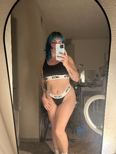 I just received White tax from SStinkerbell23 via Throne. Thank you! throne.com/michellebunni #Wishlist #Throne