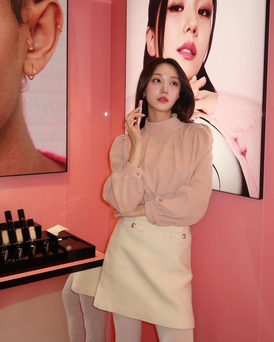 MK. (@glmingyeong) on Twitter photo 