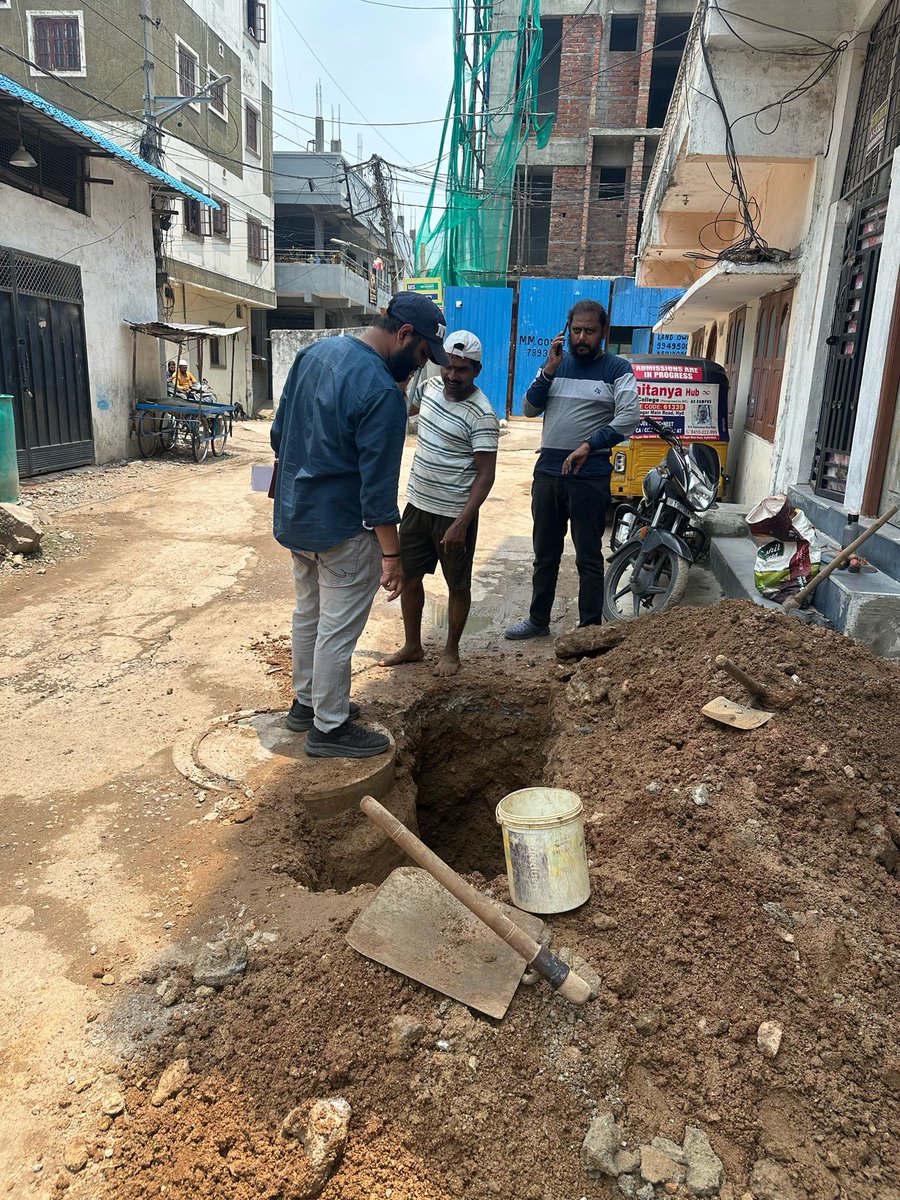 IBalasqua's tweet photo. Since From April giving complain but issue not solved given online complaint recently token no 7591 but still no changes getting difficult for Vehicle pass by as well.  @GHMCOnline @CommissionrGHMC https://t.co/oBs6wmqkqf