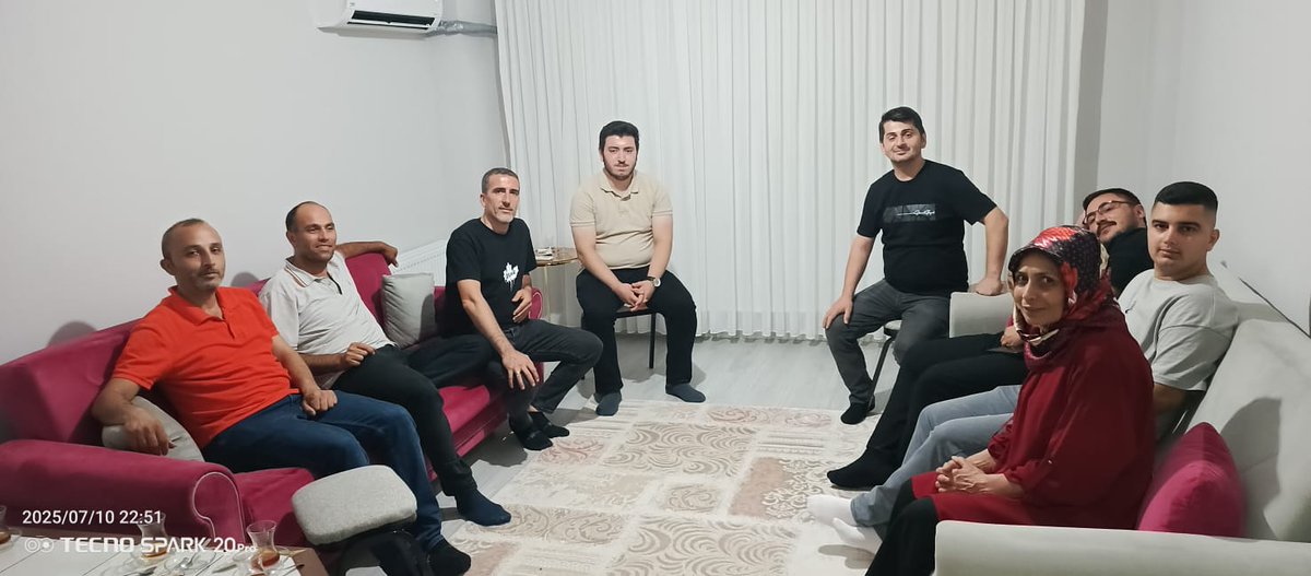 Oruç Reis Mahallesi 1.Bölge haftalık olağan toplantımızı gerçekleştirdik.Hayırlara vesile olsun. <a href="/RTErdogan/">Recep Tayyip Erdoğan</a> <a href="/mt_goksu/">Mehmet Tevfik Göksu</a> <a href="/EmrullahErkus/">Emrullah ERKUŞ</a> <a href="/oktayilmaz18/">OKTAY YILMAZ</a> <a href="/vedatdestek/">Vedat Destek</a> <a href="/murattemur51/">Murat Temur</a> <a href="/HarunAsartepe/">harun asartepe</a> <a href="/ilyasduras/">İlyas Duras</a> <a href="/KENANYASAR57/">Kenan YAŞAR 🇹🇷</a>