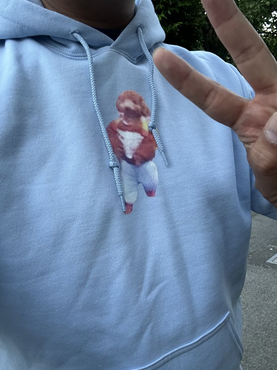 I ❤️ my dog wif $pants hoodie. I do be looking kinda fresh tho.