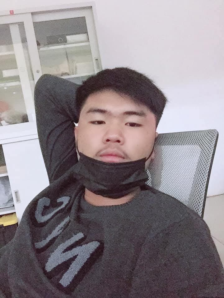 RatKofd533's tweet photo. หน้าตาแบ��นี้พอจะไปยุในใจใครได้บ้างคับ วันหยุดอีกหนึ่งวันของเราไม่รู้จะไปหหนดี🤔
#โคราชนัดเย็ด #โคราชในเมือง #รับงานโคราชในตัวเมือง #นัดเย็ดโคราช #โคราชเหงาๆ https://t.co/UWQm7lVF3P
