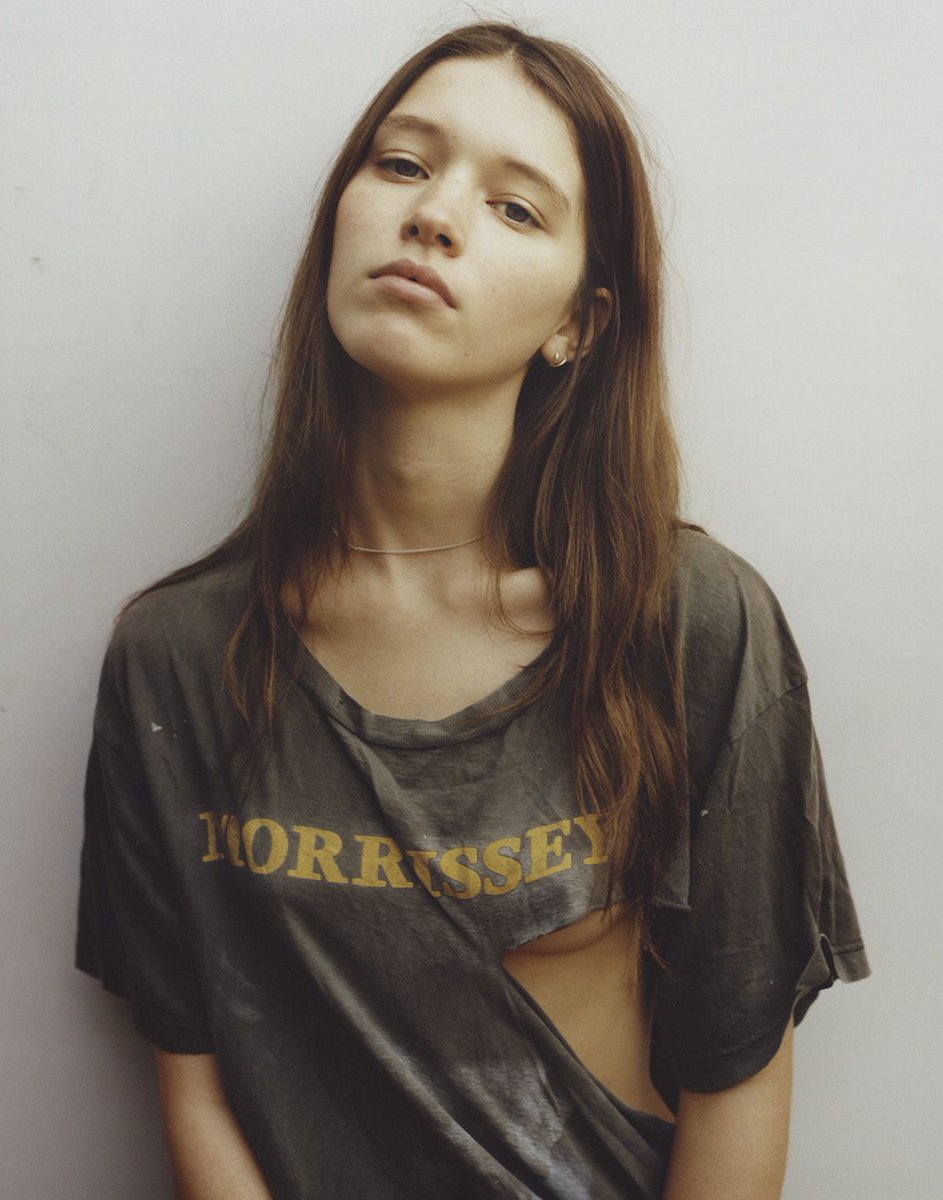 Lottie Hayes