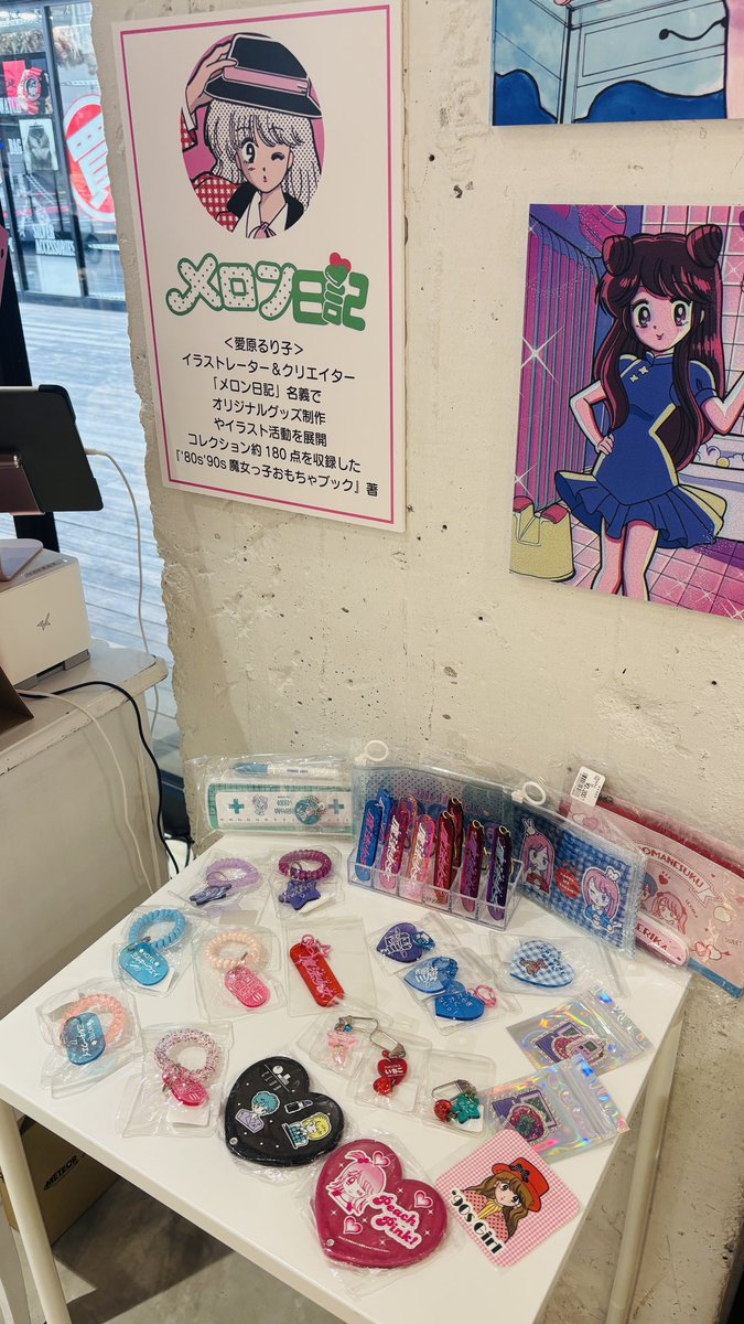 sweets_kozy's tweet photo. minacuteの展示会に招待され、かわいいを注入してきました！
最高の幸せな時間を過ごさせて頂きました🥰

そして、私のプロフ画を描いて頂いた、あきのりさん(@akichan914 )に、数年ぶりにお会いして、安定の天使の可愛さに心が飛び跳ねてしまいました🥰

愛原るり子さん(@melllondiary )のブースも✨ https://t.co/GGCFQUOGny