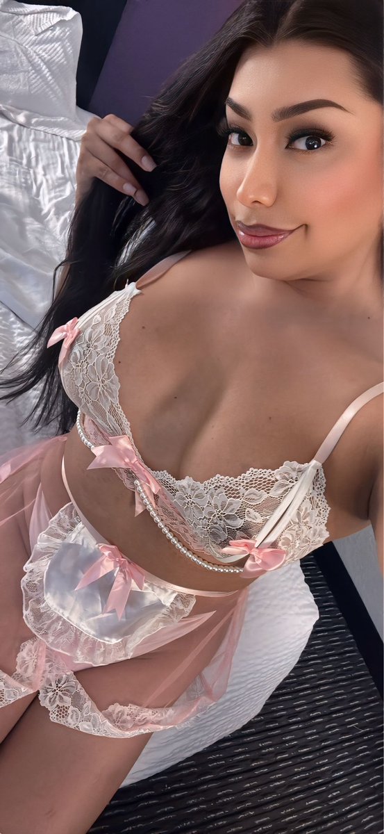 sofiamendo94's tweet image. Good night 😴 
.
.
.
.
.

#trans  #creadora #onlyfans  #latina 

onlyfans.com/sofi.09_oficial