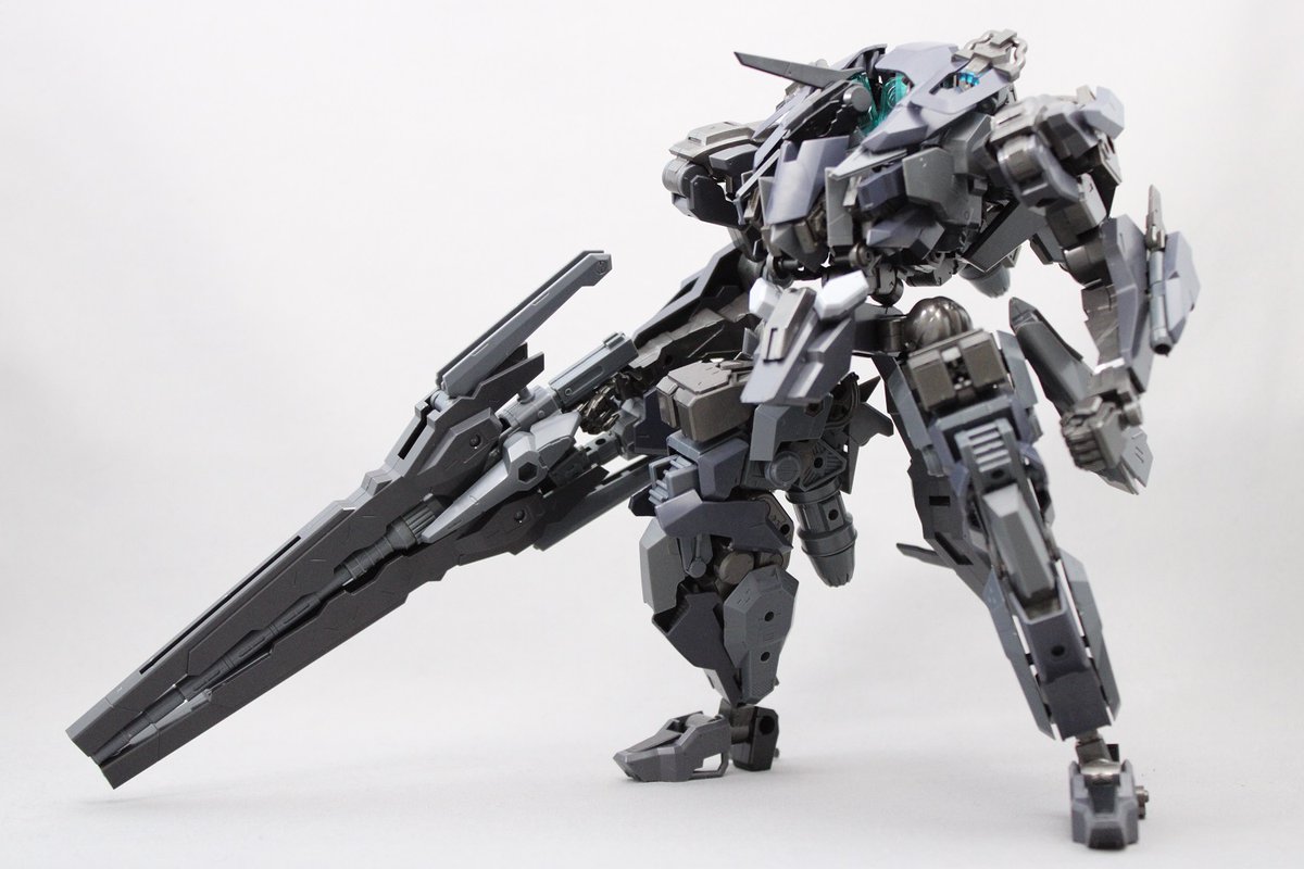 fortresshum's tweet image. 超・大型ライフル。

保持は出来るけど取り回しが劣悪。
とてもカッコイイ見た目なんですけどね。
没かも。