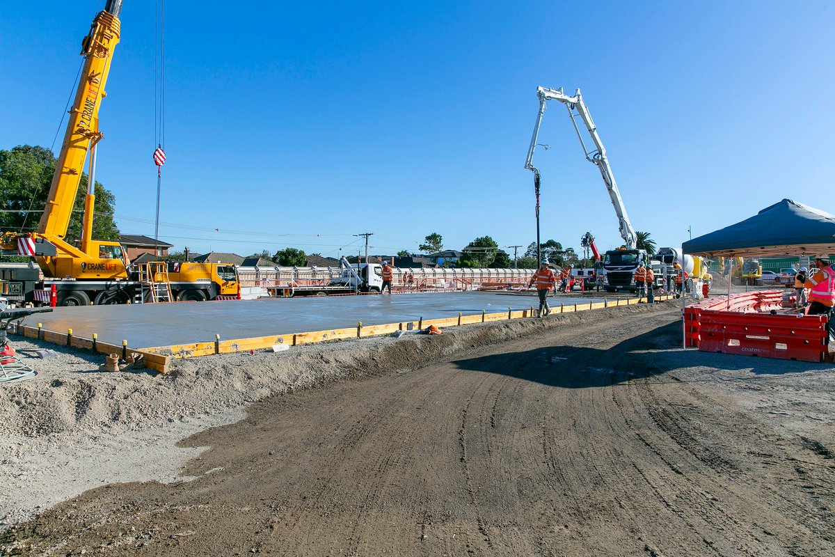 Laying the foundation for major construction – crews are hard at work on the site of the new SRL station at Clayton.

More than 3000 people are already working on the project, helping to shape how Melbourne grows, and grows well in the decades ahead.