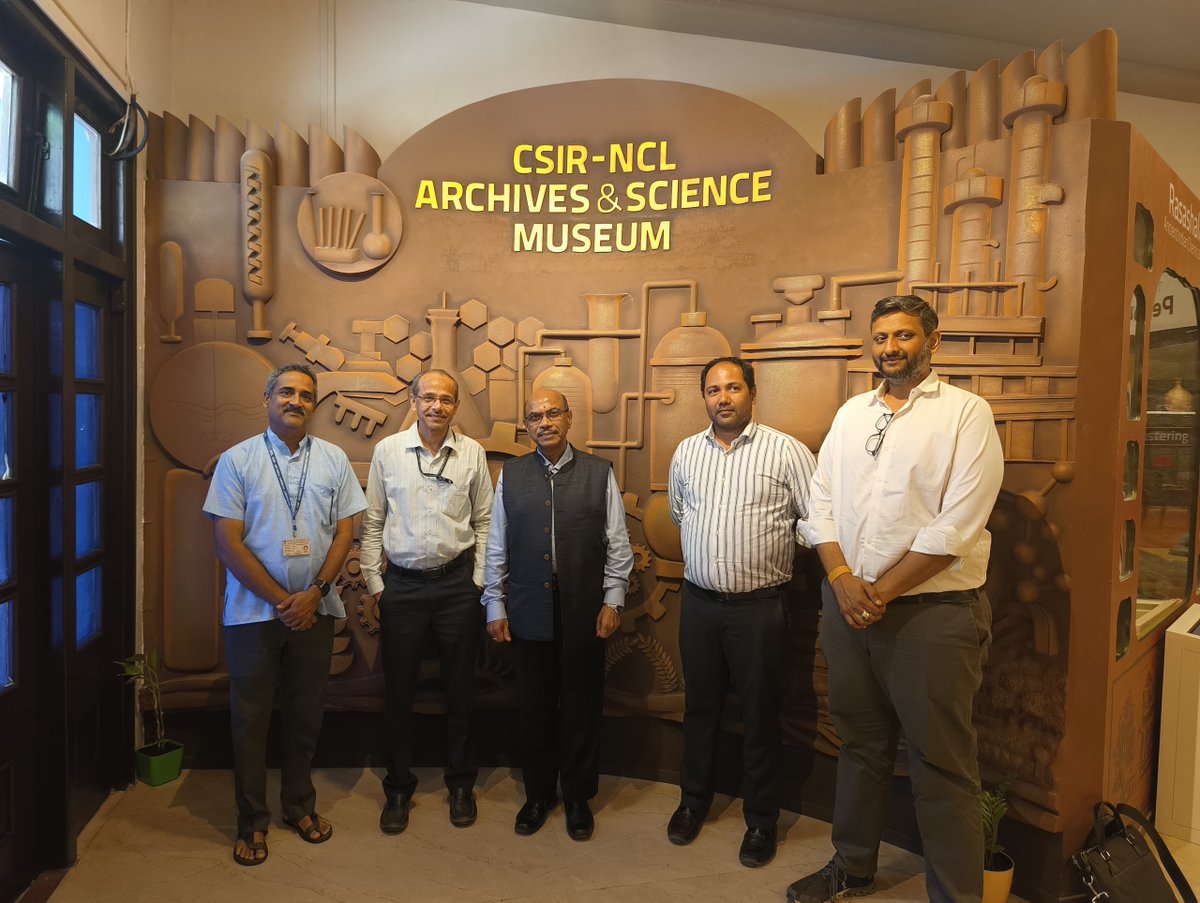 csir_ncl's tweet image. CSIR-NCL was pleased to host Dr. N. C. Saha, Former Director, Indian Institute of Packaging, Mumbai, along with the team from Covestro India Pvt. Ltd. at the CSIR-NCL Archives and Science Museum.

@CSIR_IND @AshishLele3467  #CSIRNCL #sciencemuseum #innovationheritage