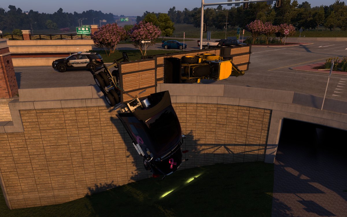 Dovahseod's tweet photo. owo what's under the bridge
@SCSsoftware @WstrnStarTrucks #57X #Iowa #CruisingIowa https://t.co/FtRYmt6Xpr