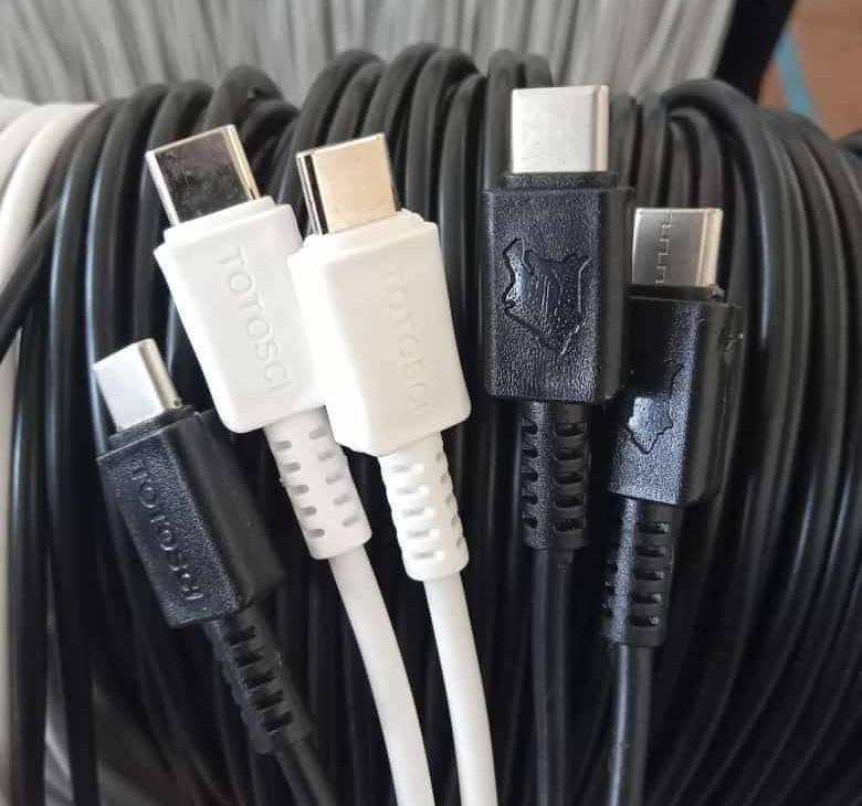 TOTOSCI fast charging USB cables  are available for collection at your nearest <a href="/MasokoKe/">Masoko by Safaricom</a> Safaricom shop!

✅ Place your order 
✅ Choose your preferred Safaricom shop
✅ Collect with ease 

masoko.com/phones-accesso…

Stay Powered, Stay Connected with TOTOSCI 

Call: 0724 871 079