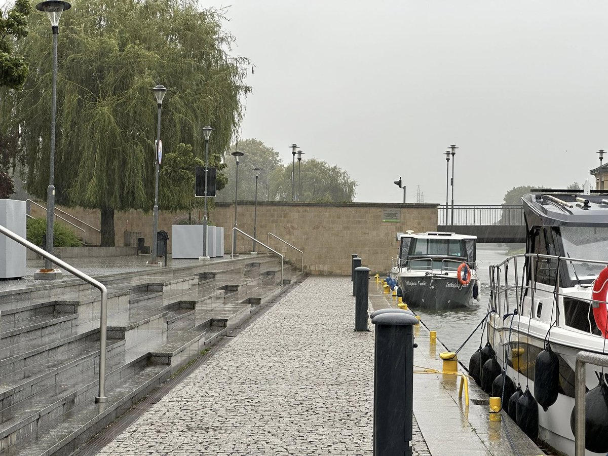 W  związku z niesprzyjającymi warunkami pogodowymi na bieżąco monitorujemy  sytuację i pozostajemy w gotowości do podjęcia odpowiednich działań!