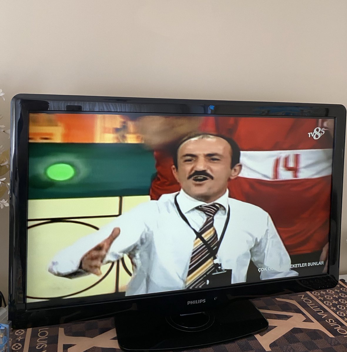patron ben bugün işe gelmicek beni bekleme tm