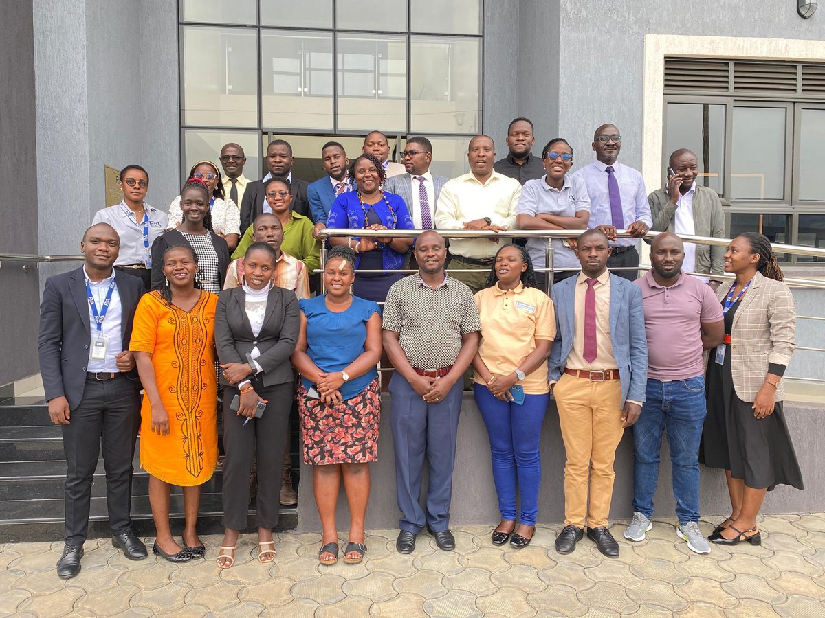 MIRAC2Albertine's tweet image. 💡Insightful #CMStraining for the western region organized by @PPDAUganda ,@giz_uganda, @OAG_Uganda on the upgraded CMS enhancing better reporting on government projects so as to achieve better service delivery &amp;amp; transparency.
#Betterservicedelivery
#Transparency
