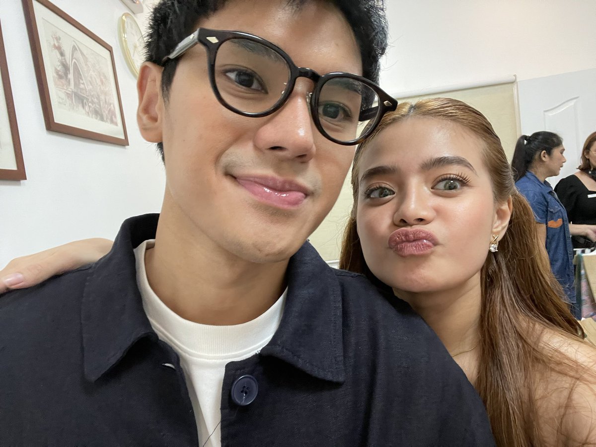 cheffieverse's tweet image. mahal na mahal ko kayo @dustinyuu @biancadeveraa 😭💛

#dustbia
