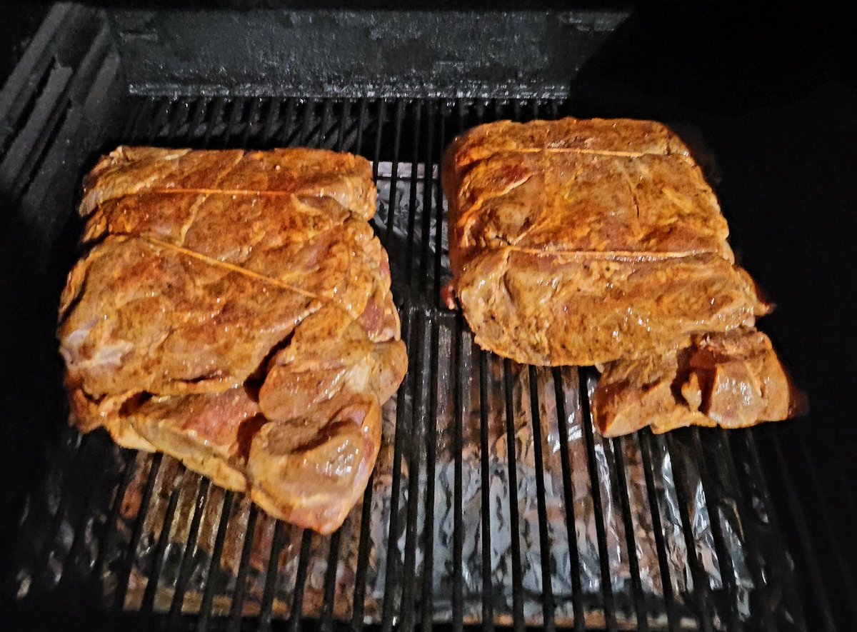 It's on like Donkey Kong!
 #RollSmoke💨💨💨👀🔥🔥🔥
#OvernightSmoke
#FullMoon 7-10-25
#CoppertonCarnivore💨🍻🤘