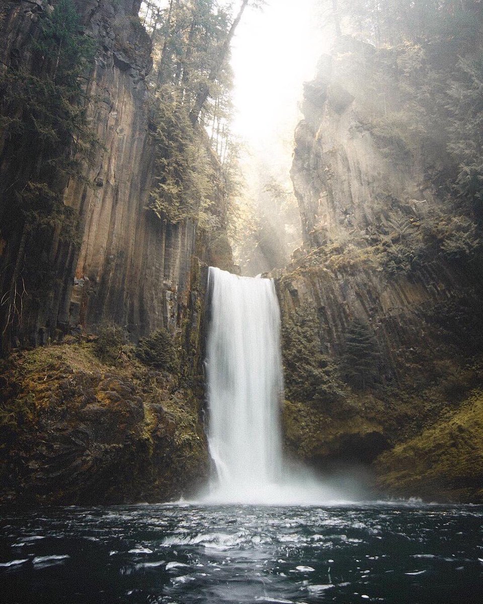 Toketee Falls, Oregon.