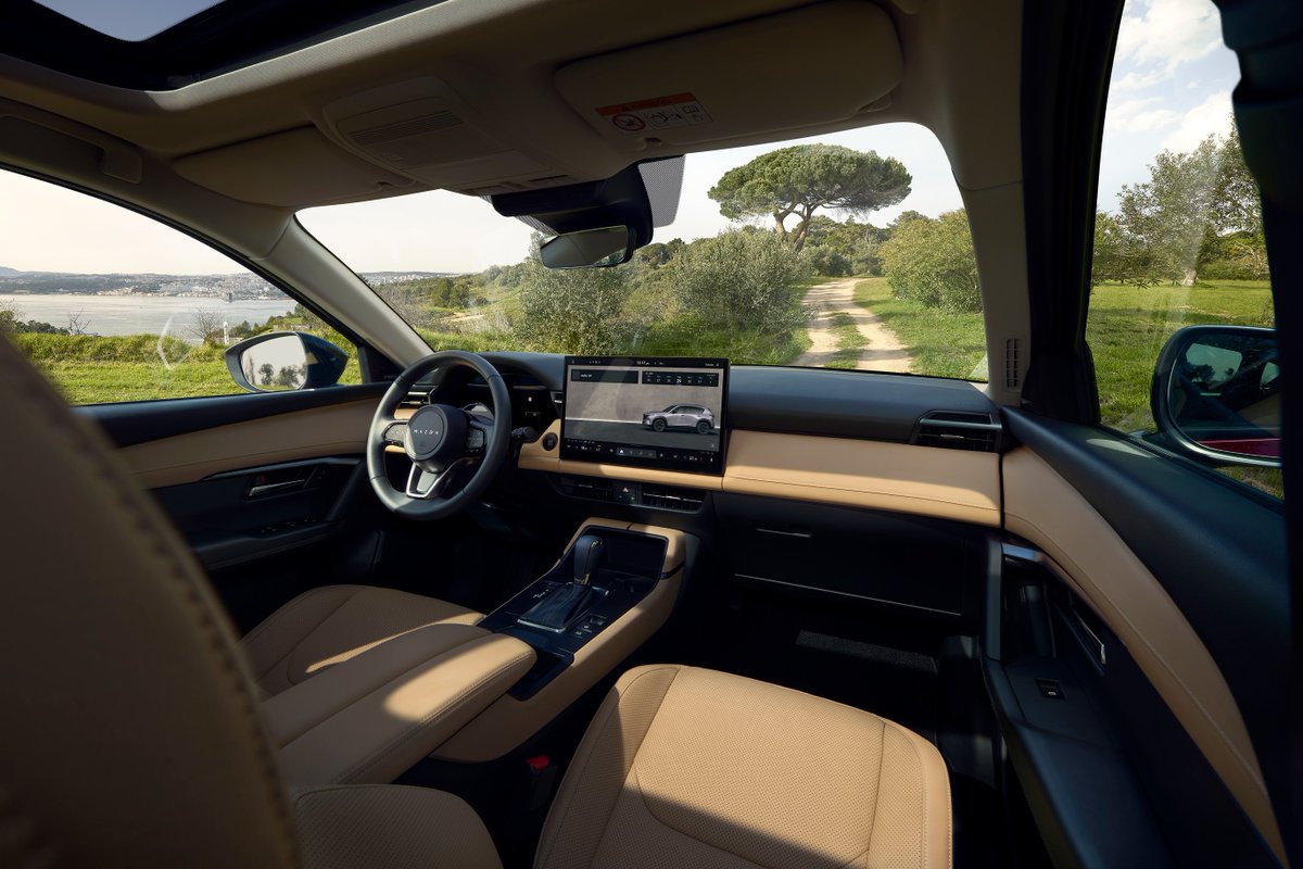 carsensor's tweet image. 新型マツダ CX-5が発表されましたね!カーセンサーらしく(?)、歴代モデルの最新中古車事情をお届け👀
●2代目(2016年12月~)
・平均価格:232.9万円
・価格帯:23.8万円~420 万円
・流通台数:3424台💡
●初代(2012年2月~2016年11月)
・平均価格:84.2万円🚗
・価格帯:34.6万円~205 万円…