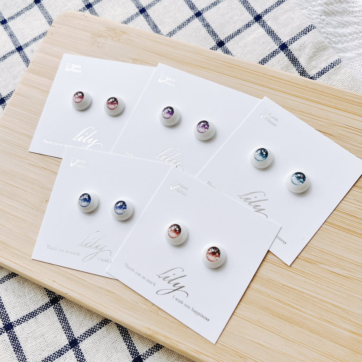 💐お知らせ

7月13日（日）21:00〜
10mmレジンアイ「hoshi」全5色

※各色2点ずつのご用意です（全10点）
※全色セット2点(一番最初に出品します)
※白pukoちゃんにより一層なじむよう、色味とサイズを見直し、改良いたしました

🧺販売ページ（フリマサイト）
jp.mercari.com/user/profile/6…