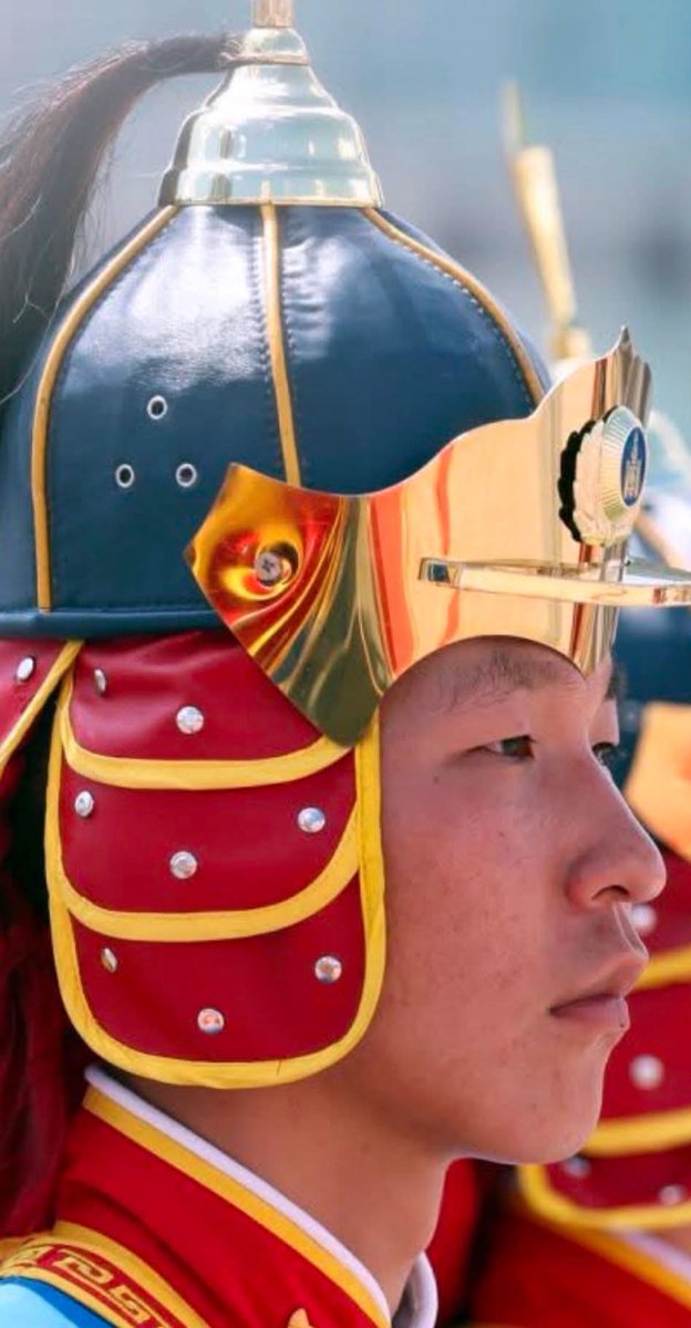 Ширээний гайкаар бэхлэж