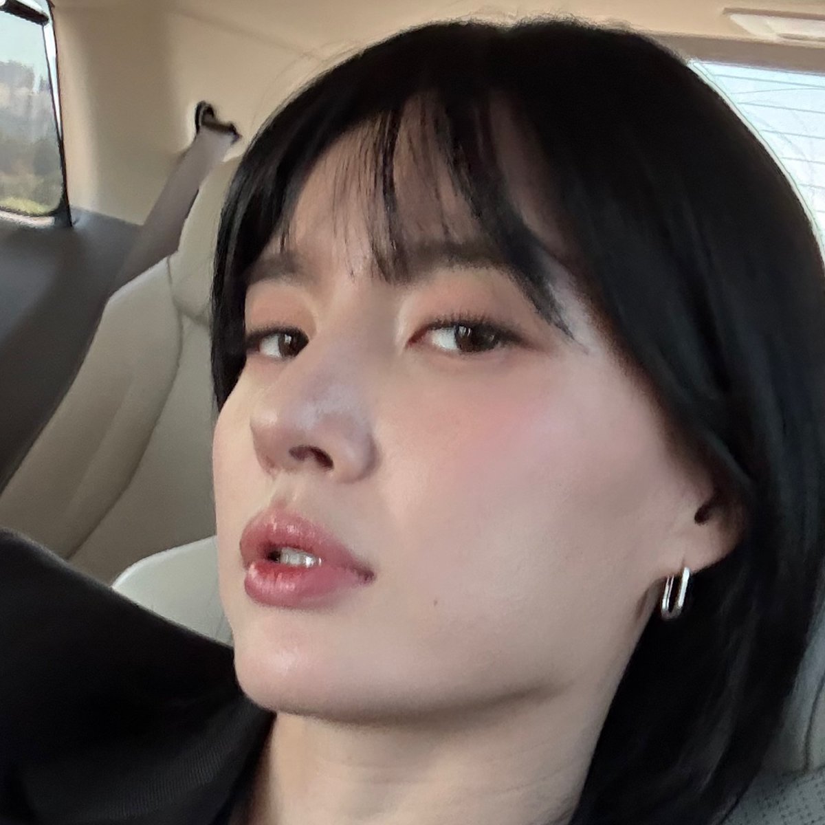 아잇ㅅ발 예뽀서못살겟다 입덕 😭😭😭😭😭😭😭😭