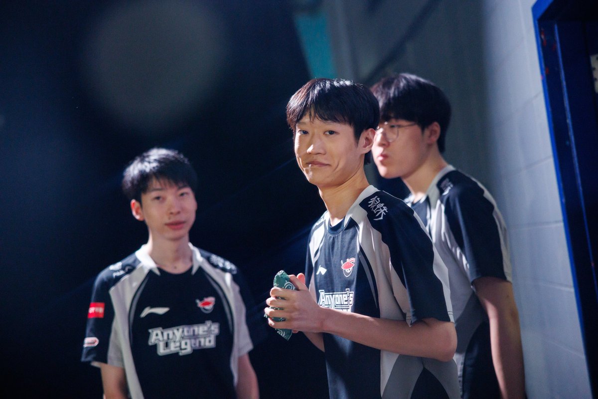 Romantic_Code_'s tweet image. #Flandre #Tarzan #Shanks #Hope #Kael

Cr.一村那点事儿

🔗 weibo.com/1549575922/518…