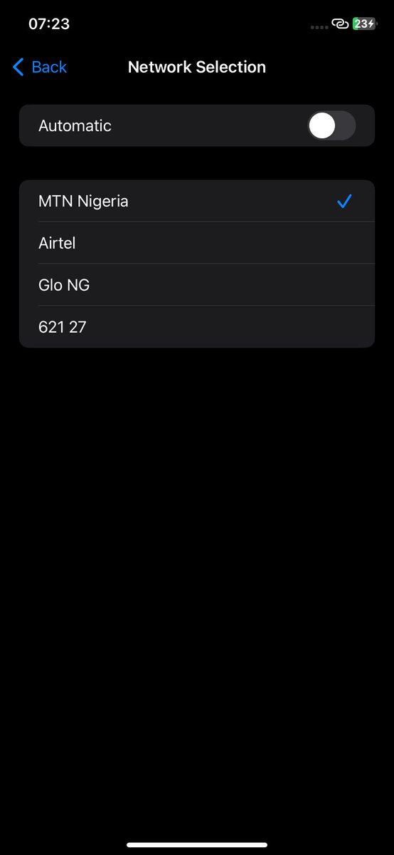 PrinceGowon8's tweet photo. @9mobileng I selected and restarted , still showing me no service . Why?????????? https://t.co/lsL2l1nXxq