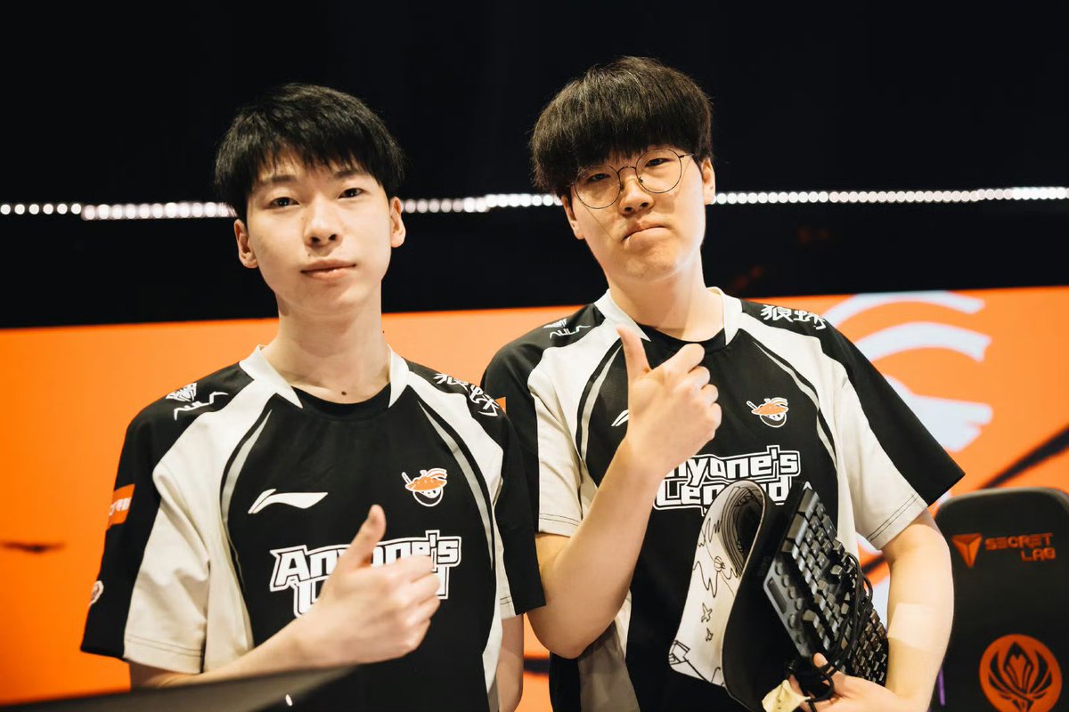 Romantic_Code_'s tweet image. #Flandre #Tarzan #Shanks #Hope #Kael