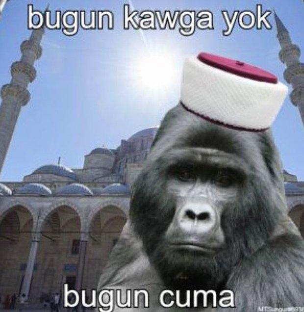 Bugün cüm'a. Su içmeyi ve iman edenler için Allah'a koşmayı unutmayın. Hayırlı cum'alar...