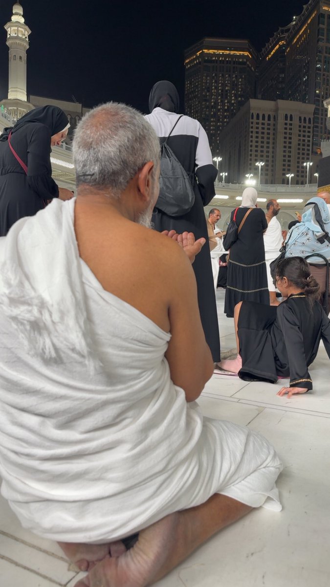 والله انك أطيب الشَيخان واوفى خليلَ
والله ان لك رفيق ماتغيير وفاه .

أغلى أحبابي أبوي❤️