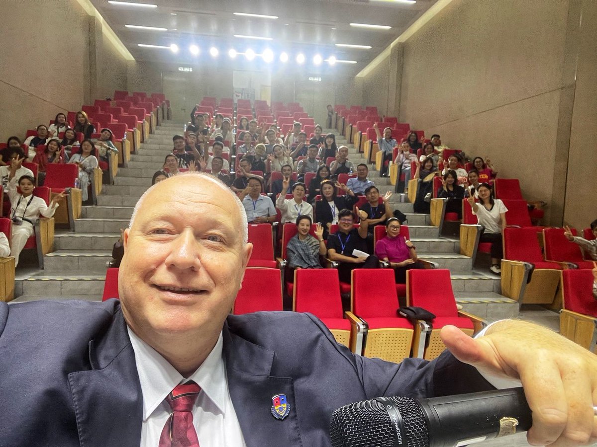 Professor Graham Kendall (@graham_kendall) on Twitter photo Last week, <a href="/milauniversity/">milauniversity</a> was fortunate enough to have 50+ new international PhD/Masters students join us. I was delighted to say a few words of welcome. On this occasion it was about what to expect in Malaysia; its food, its culture, something of its history etc. I also managed Last week, <a href="/milauniversity/">milauniversity</a> was fortunate enough to have 50+ new international PhD/Masters students join us. I was delighted to say a few words of welcome. On this occasion it was about what to expect in Malaysia; its food, its culture, something of its history etc. I also managed