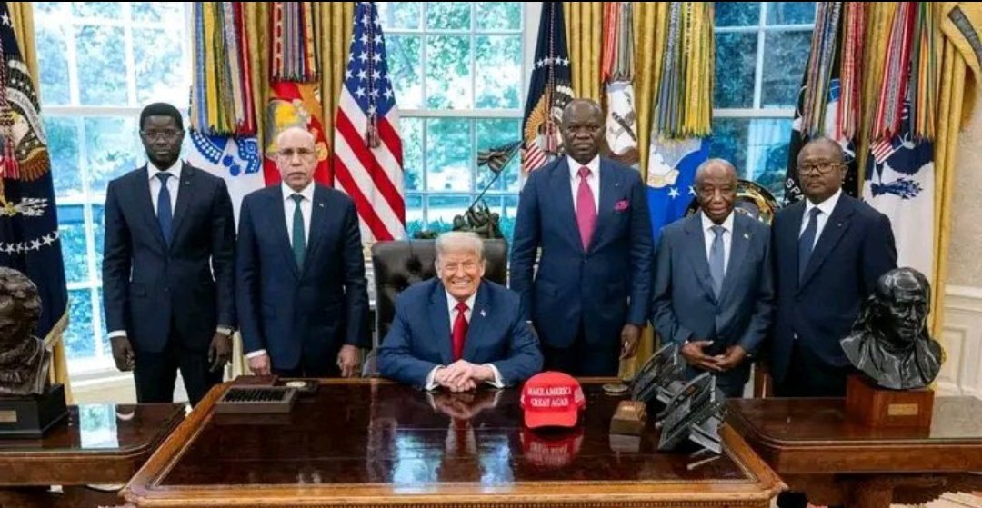 Thuso1Africa's tweet image. Captain Ibrahim Traoré was invited by Donald Trump to be part of this delegation of fools, so called African leaders to be humiliated at the white house, he refused the invitation. Africa needs more leaders like Ebrahim Traoré @PR_Diomaye @Mofa_Liberia