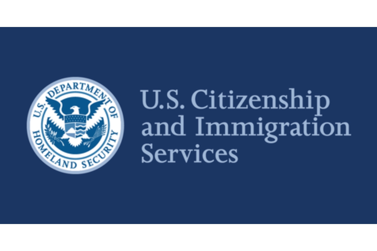 IndiaAbroad_'s tweet image. USCIS backlog hits record high with over 11.3 million pending immigration cases as of March 2025, raising concerns over future delays.

#ImmigrationBacklog #USCIS #PolicyUpdate

newindiaabroad.com/news/over-11-m…