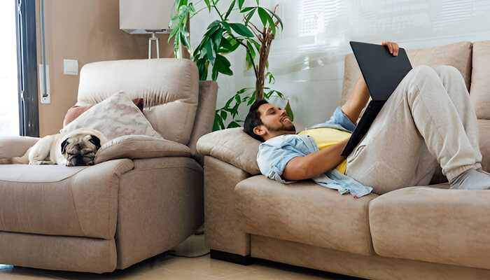 TycoonStoryCo's tweet photo. Is your chair hurting your productivity?
Discover how smart design meets comfort in our Honeypot Tech Eight Review.
👉 Read now: https://t.co/bJpRc9OeHF
#honeypottech #smartseating #ergonomicdesign #techfurniture @secretlabchairs @ergonofis @floydhome https://t.co/gjVXVleWPe