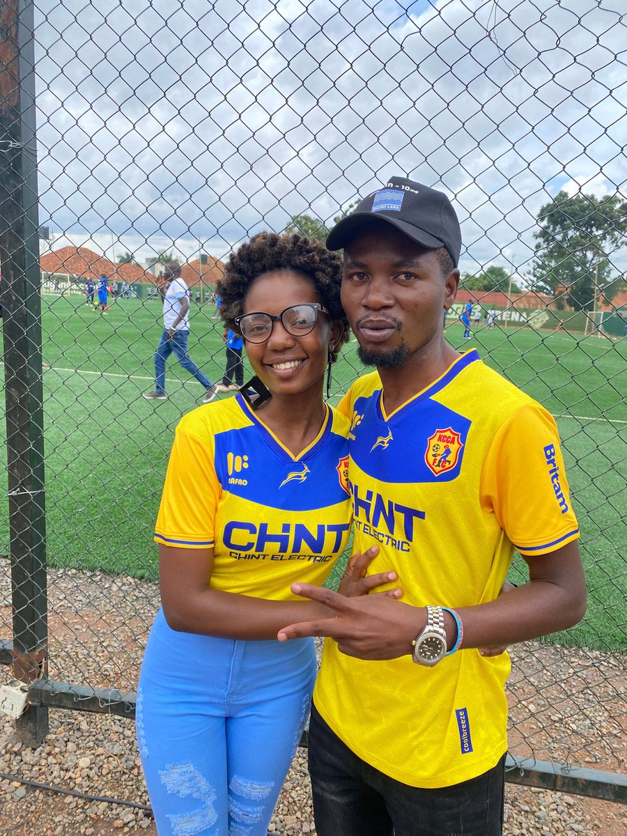 NoldineN's tweet image. Yellow corner Team Obenchan
Yellow is the day..
Yellow is the deal..
Get a yellow jersey with blue short..
TEAM OBENCHAN..
#KCCAFCfansfriendly
@KCCAFC @KCCAFCAcademy @KCCAFCTV