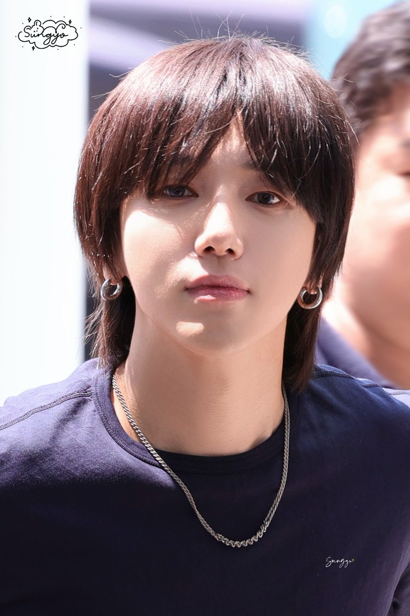 elfclouds22's tweet image. Abang 😍💙 #YESUNG
#슈퍼주니어 #SUPERJUNIOR
#ExpressMode #SUPERJUNIOR_ExpressMode
#SuperJunior25