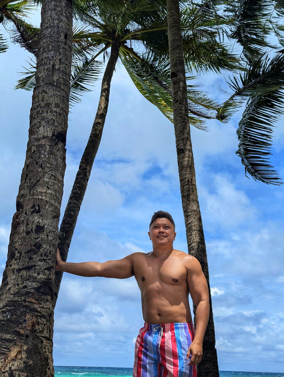 HomunculusZero1's tweet image. ...vit-sea ☀️🌊❤️☺️🤭...