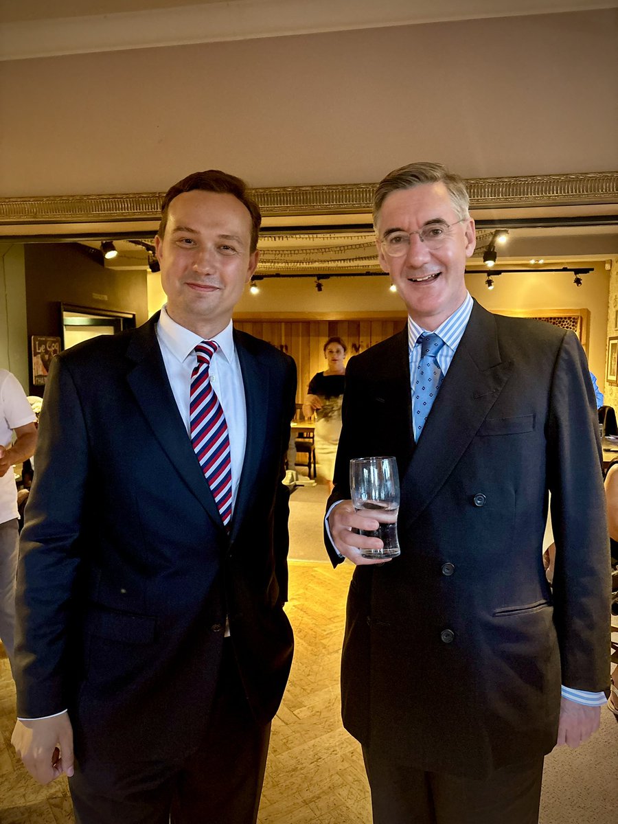Cllr Reece Fox (@reecefox1992) on Twitter photo It was a pleasure to welcome <a href="/Jacob_Rees_Mogg/">Jacob Rees-Mogg</a> to Enfield North last night for a drinks reception. 💙🎉 It was a pleasure to welcome <a href="/Jacob_Rees_Mogg/">Jacob Rees-Mogg</a> to Enfield North last night for a drinks reception. 💙🎉