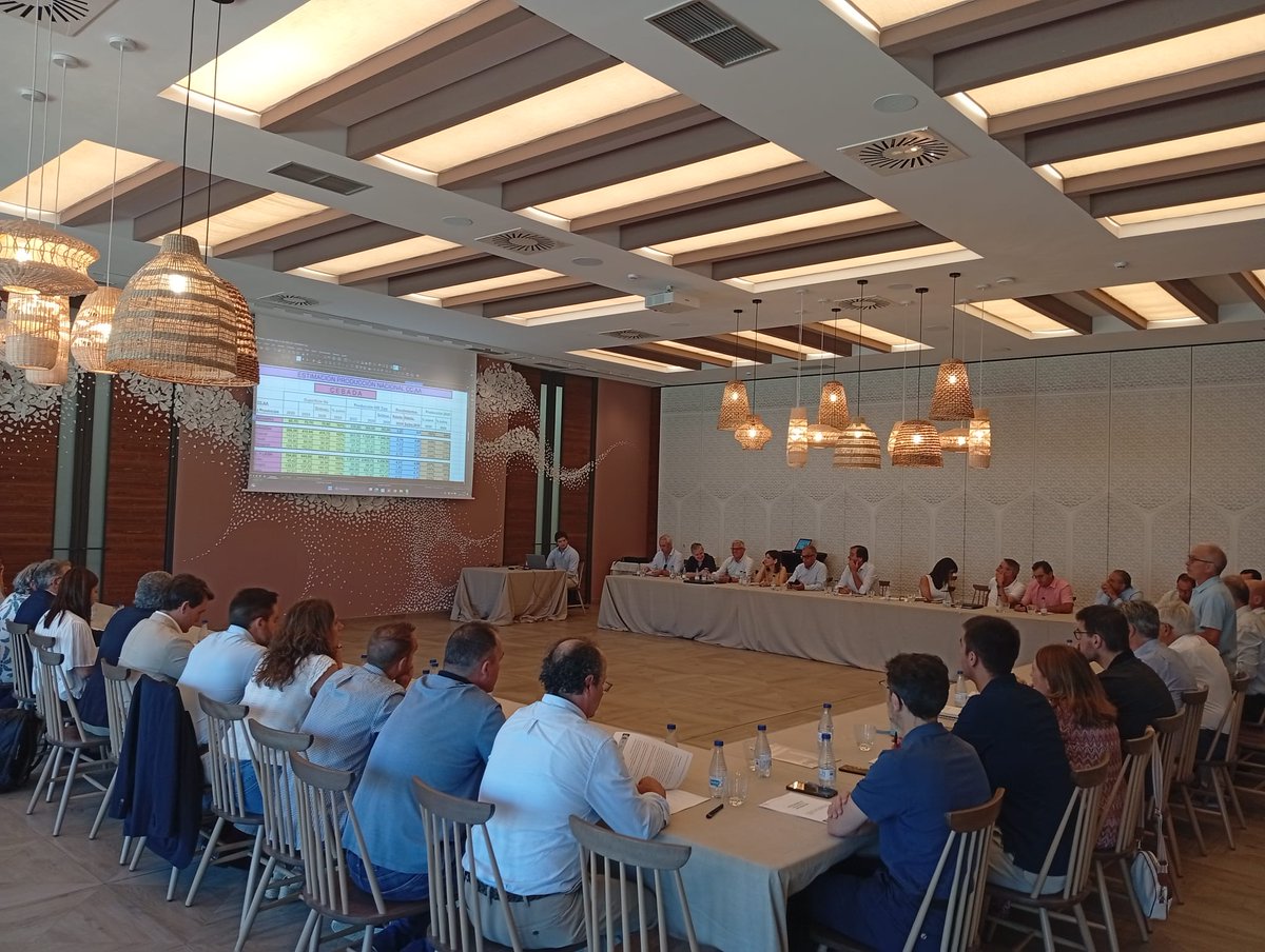cesfac's tweet image. Cerramos la semana con algunas imágenes de la reunión nacional de directores de compras de materias primas de fábricas de pienso de CESFAC organizada por ASFACyL en Segovia.